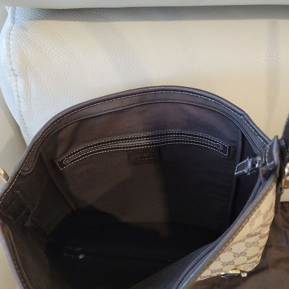 Gucci monogram crossbody crystal canvas and leather bag - Picture 3 of 14